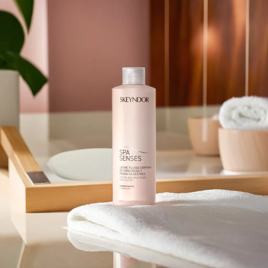 Spa Senses  Leche Fluida Corporal De Orquídeas y Rosas Silvestres - SKEYNDOR_3819___2180_3819___2648096890